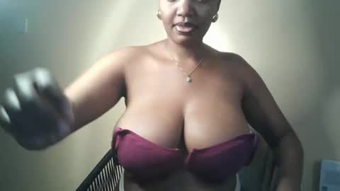 flirtymimie online show from May 17, 11:06 am