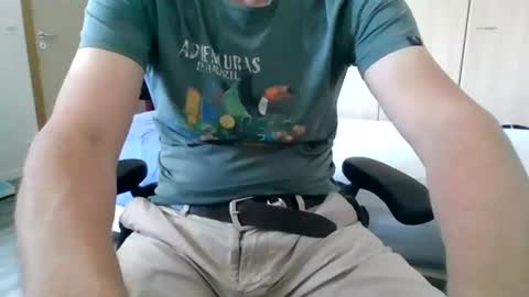 Snapshot of flirtymitchie chatting on July 17, 10:11 am flirtymitchie online show from July 17, 10:11 am