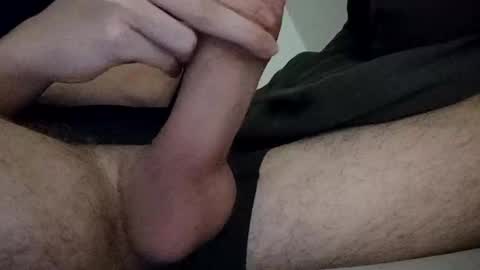 Snapshot of flo187842 chatting on December 3, 6:06 pm flo187842 online show from December 3, 6:06 pm