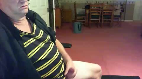 Snapshot of flooty999 chatting on November 2, 1:30 am flooty999 online show from November 2, 1:30 am