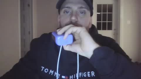 Snapshot of flopy1995 chatting on November 8, 7:52 am flopy1995 online show from November 8, 7:52 am