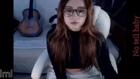 flor3citarockera online show from June 30, 3:35 pm