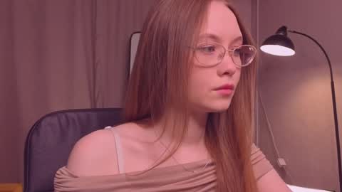 Snapshot of floralarsson chatting on May 11, 10:21 am hey there guys im Flora no not the one from WInx. But I love magical stuff and especially I love nature. I dont know I thin online show from May 11, 10:21 am
