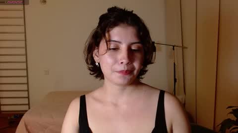 Snapshot of flordejamaica chatting on January 24, 2:07 am Tell me My Love online show from January 24, 2:07 am