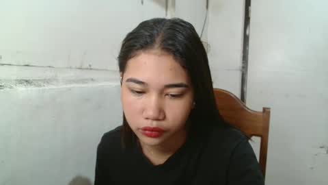 Snapshot of florloversweet1 chatting on December 22, 1:24 am florloversweet1 online show from December 22, 1:24 am