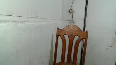 Snapshot of florloversweet1 chatting on January 13, 10:20 am florloversweet1 online show from January 13, 10:20 am