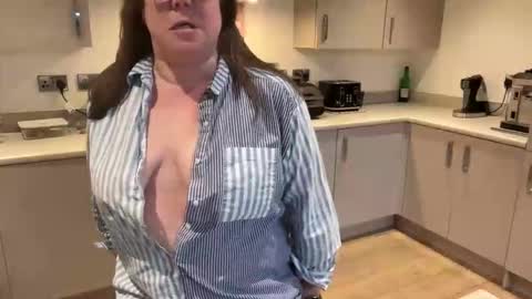 flossyishot online show from February 20, 8:53 pm