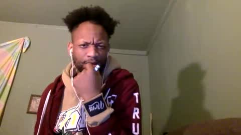 Snapshot of flow237 chatting on December 1, 4:34 pm Flow237 online show from December 1, 4:34 pm