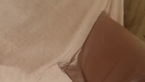 say meow and send tip  online show from January 17, 4:28 am