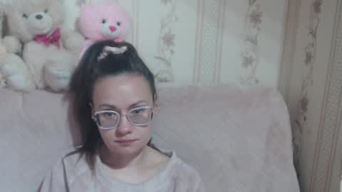 Snapshot of flowercandydoll chatting on April 24, 8:28 am say meow and send tip online show from April 24, 8:28 am