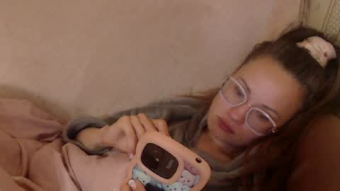Snapshot of flowercandydoll chatting on May 1, 6:01 pm say meow and send tip online show from May 1, 6:01 pm