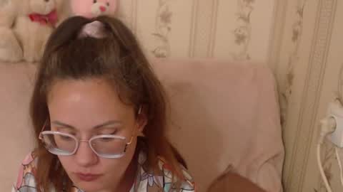 Snapshot of flowercandydoll chatting on May 11, 1:50 pm say meow and send tip online show from May 11, 1:50 pm
