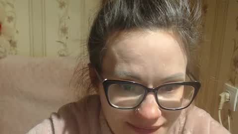 say meow and send tip  online show from February 10, 7:07 pm