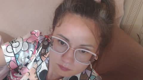say meow and send tip  online show from May 16, 12:51 am
