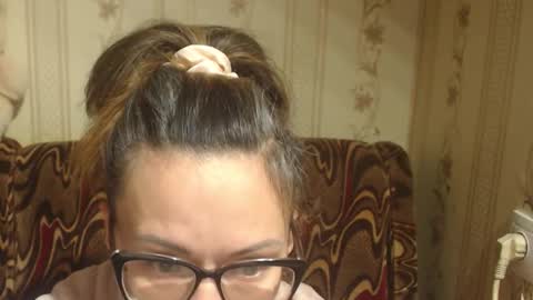 flowercandydoll136 online show from December 1, 7:02 am