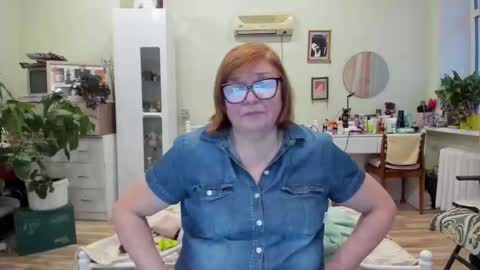 Flowerlower online show from December 18, 12:55 pm