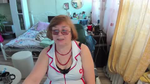 Flowerlower online show from March 11, 7:47 am