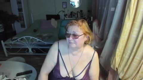 Flowerlower online show from April 10, 6:45 pm