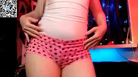 Snapshot of fluffy_duffy962 chatting on June 18, 9:41 pm Irene online show from June 18, 9:41 pm