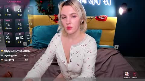 Monica online show from January 8, 10:15 am