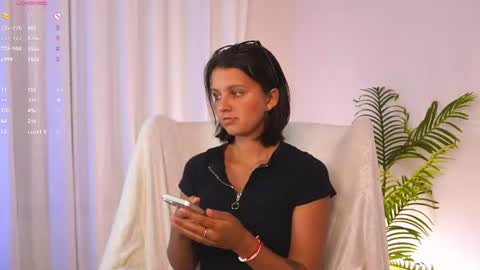 LilLisa online show from August 2, 6:12 am