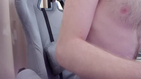 fluffycat  online show from December 7, 1:29 pm