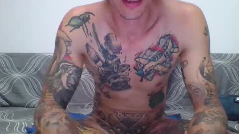 flylen online show from October 4, 9:13 pm