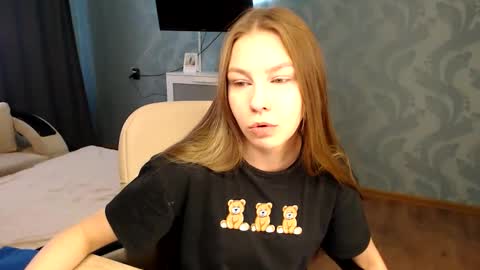 Snapshot of fofhcf chatting on April 15, 2:02 pm Molli Ready for any play with you. Hottest show in pvt Help a student earn big tokens online show from April 15, 2:02 pm