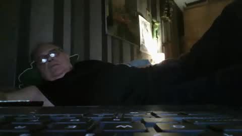 fofodi online show from December 14, 8:13 pm