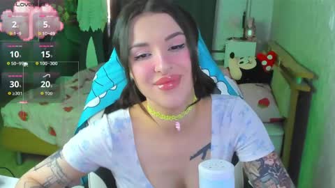 folinskaayaa online show from June 8, 3:29 am
