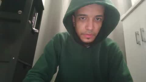 Snapshot of foodyloves126 chatting on March 1, 11:23 am foodyloves126 online show from March 1, 11:23 am