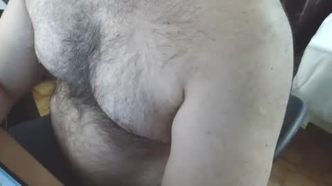 Snapshot of footmasterjosh chatting on February 8, 12:47 am footmasterjosh online show from February 8, 12:47 am