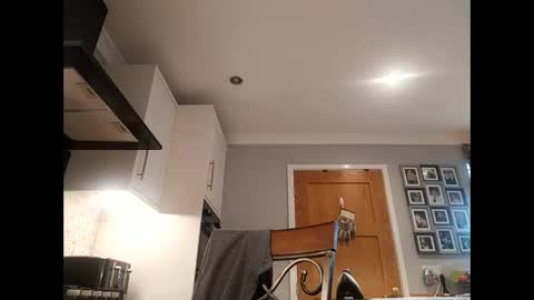 footworshiper2211 online show from November 5, 11:32 am