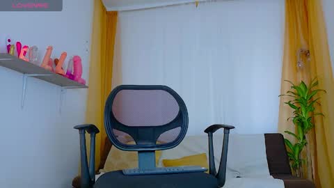 for_mycami online show from March 29, 10:10 pm