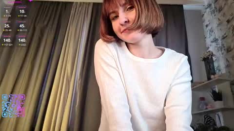 Snapshot of forbidden_fruity chatting on October 19, 9:10 am Laura online show from October 19, 9:10 am