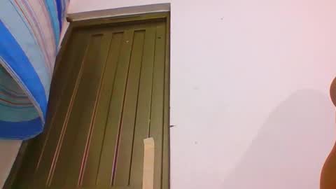 emely and felix online show from December 15, 7:24 am