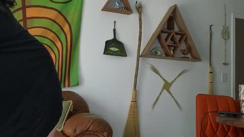 forestdarling online show from April 5, 5:10 pm