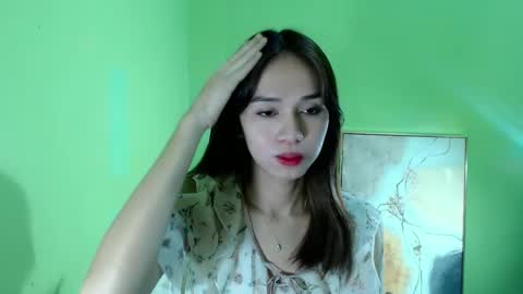 Wonnie online show from December 4, 1:14 am