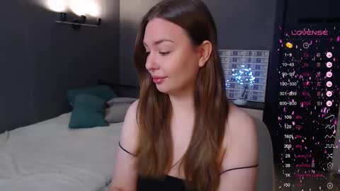 Julia online show from January 18, 9:02 am