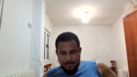 Snapshot of forezcorre chatting on May 26, 9:11 pm forezcorre online show from May 26, 9:11 pm