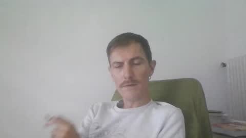 Snapshot of forfun1317 chatting on October 1, 9:59 am forfun1317 online show from October 1, 9:59 am