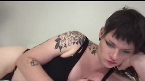 Snapshot of forthedolls chatting on October 4, 4:10 am forthedolls online show from October 4, 4:10 am