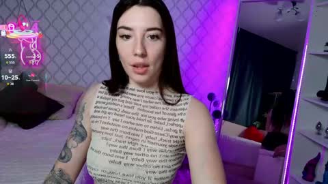 Lily online show from May 23, 1:00 am