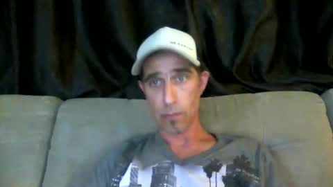 fouraide42 online show from March 10, 10:15 pm