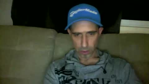 fouraide42 online show from April 18, 1:42 am