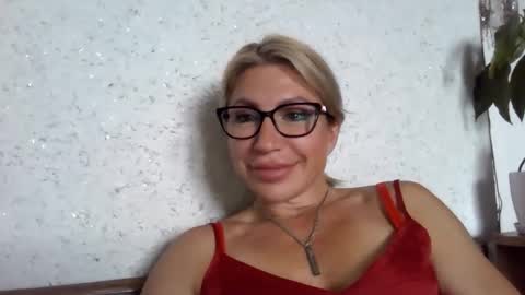 fox_red_lady7 online show from May 29, 7:50 am