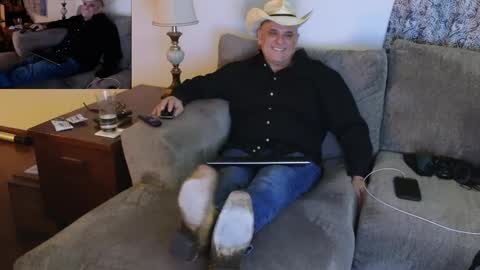 Hunter online show from February 27, 3:58 am