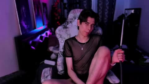 Foxicfu online show from May 22, 1:39 pm
