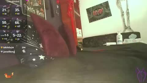 foxxbell online show from February 19, 11:46 pm