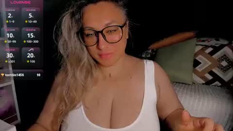 Snapshot of foxxxy__lady chatting on June 14, 2:57 am Kris online show from June 14, 2:57 am